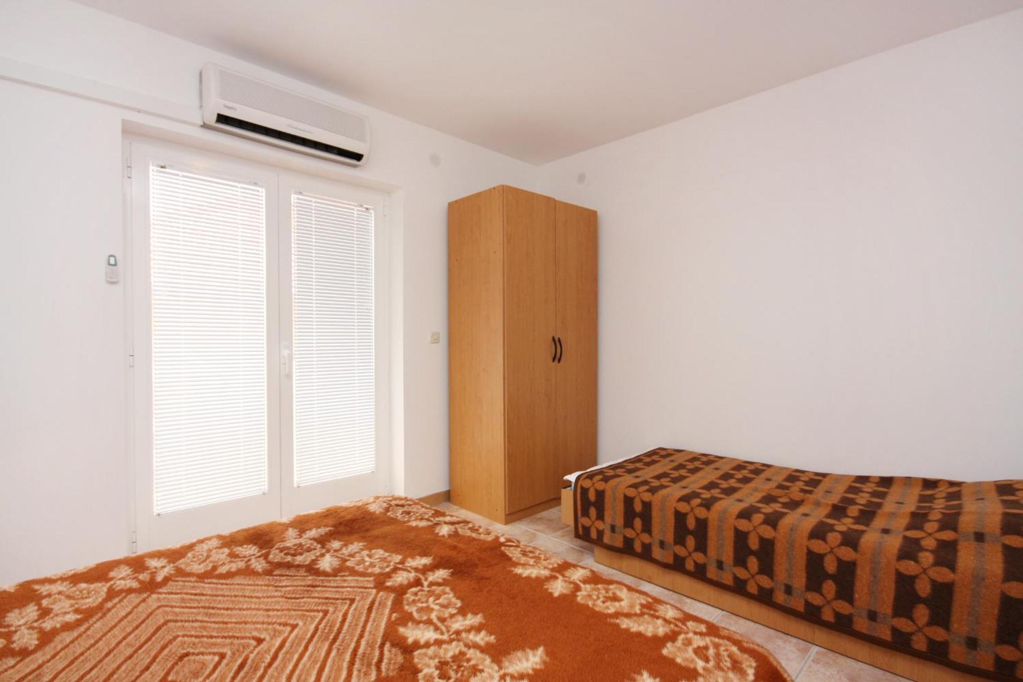 Apartments With A Parking Space Jezera, Murter - 5107 Quarto foto